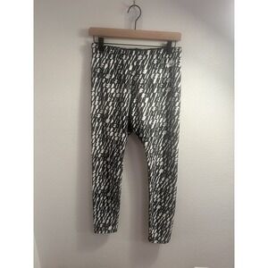 Nike leggings‎ size L multicolor black and white